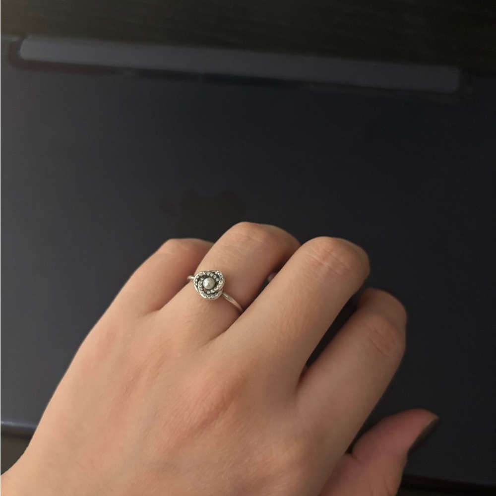 Pandora pearl rose Ring
